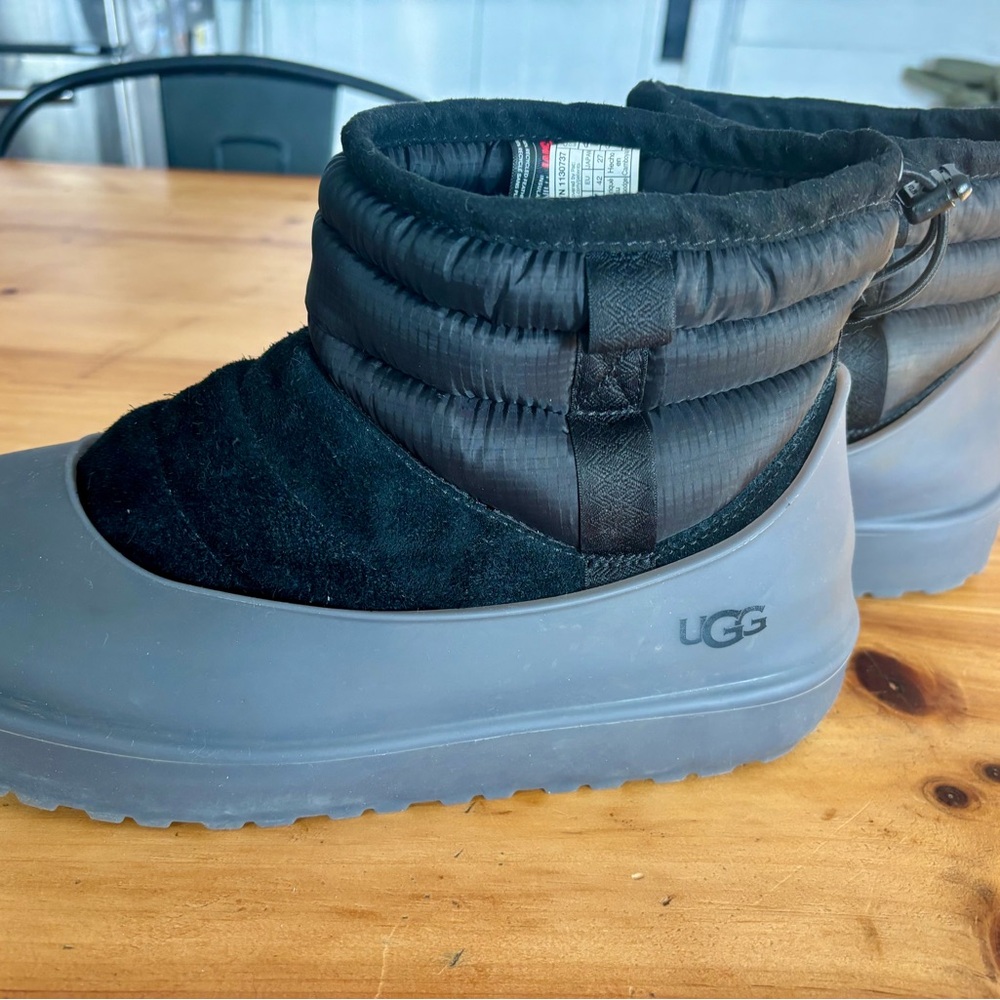 UGG Classic mini pull on weather boots